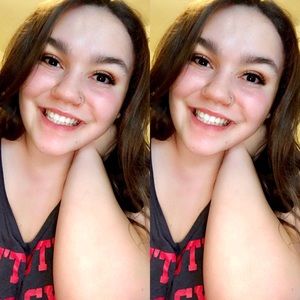 Meet your Posher, Andrea